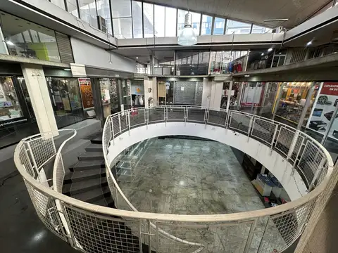 Local en Venta 65 años