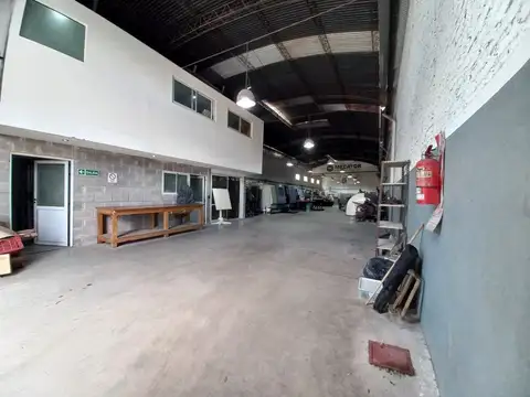 VENTA GALPÓN MONTE CHINGOLO