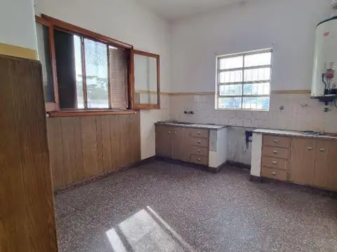 Calle 385 (Maier) 4070