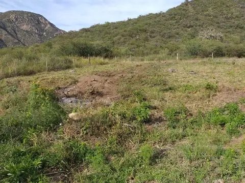 VENTA/ PERMUTA casa 3 amb Barrio Cerrado SIN expensas