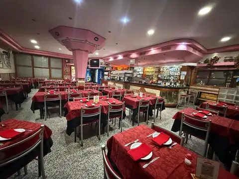 IMPORTANTE Y RECONOCIDO RESTAURANTE