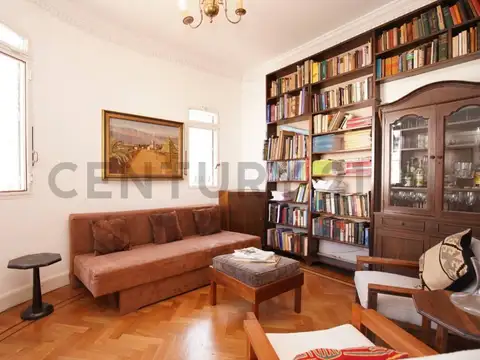 Viamonte 2200, Piso 5