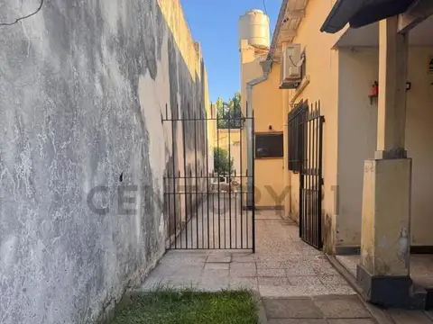 Casa en Venta en San Isidro Vias / Rolon, USD 155.000