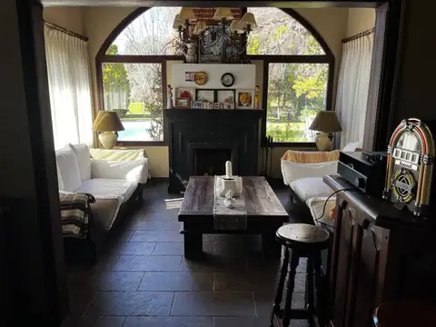 Casa en Alquiler de 5 dormitorios