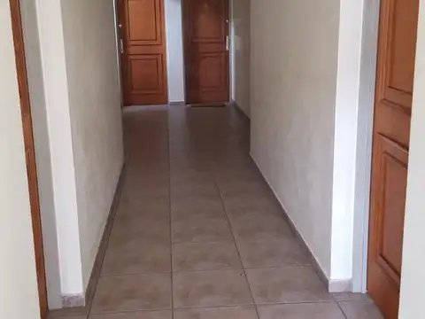 70 E/ 7 Y 8 - La Plata  600 100