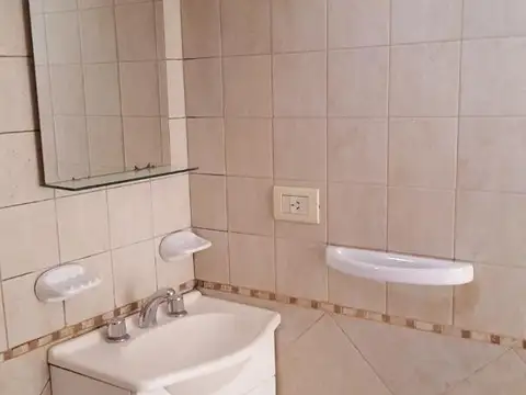 DEPARTAMENTO DE 1 DOR 70 E/ 7 Y 8