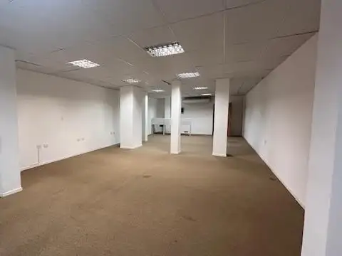 Oficina Monoambiente con 2 baños