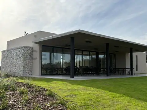 Casa en Venta en Tristan Suarez, USD 28.000