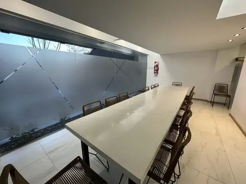 Cochera en Planta Baja de edificio Miguel Cane 249 Lanus Oeste Unidad Funcional