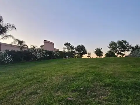 Terreno en Venta 45  mts Fondo