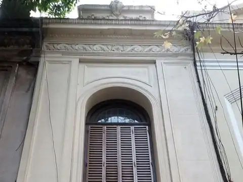 Depto Tipo Casa en Alquiler de 5 ambientes