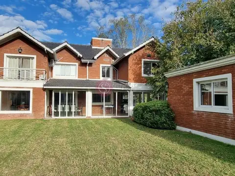 Casa  en Venta en Country Boca Ratón, Pilar, G.B.A. Zona Norte