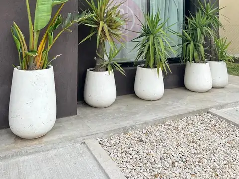 Capilla del Señor, Las Marías 100