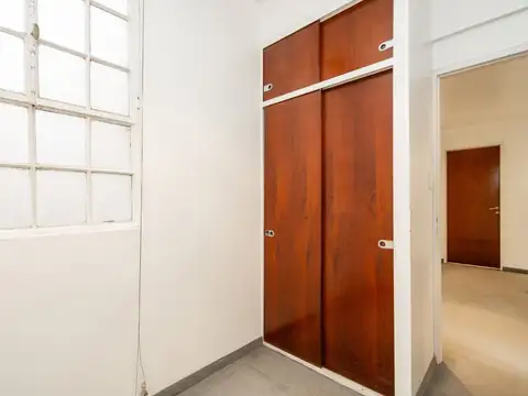 Oficina 3 ambientes con 1 baño