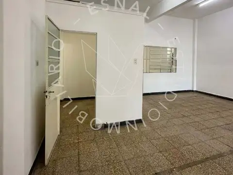 Local en Venta Via Púb.