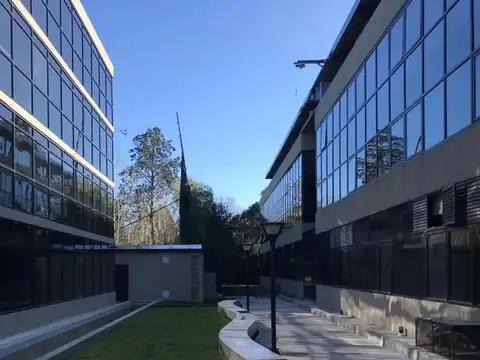 Oficina en Venta en Barrio Parque Leloir, USD 220.000