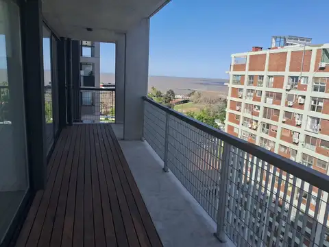 Departamento en Venta con Balcón y Cochera en Olivos Piso 7