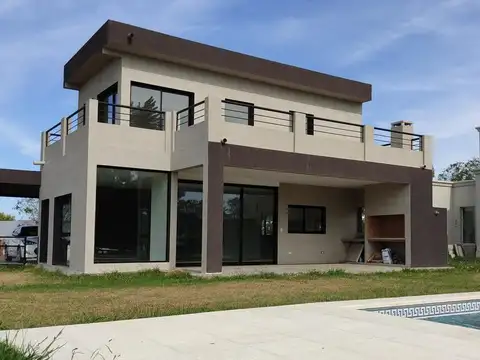 Casa en Venta de 4 dormitorios