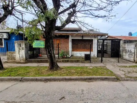 /VENTA - CASA - FLORENCIO VARELA - BULNES AL 100