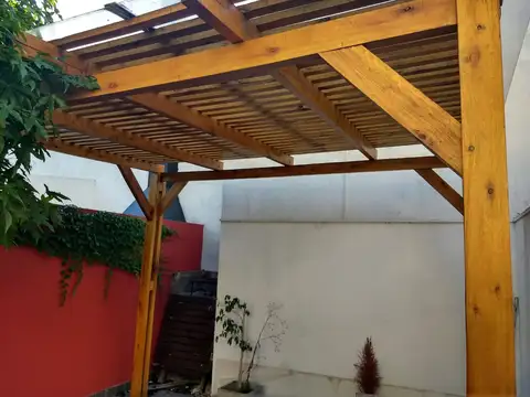 Departamento en Alquiler con 1 cocheras