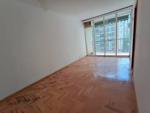 Departamento en Alquiler en Acassuso Vias  /  Santa Fe, $ 760.000