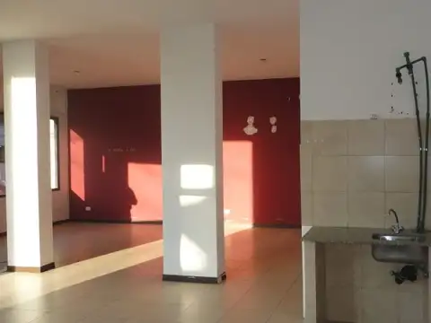 Gral. Manuel Belgrano 5000, Piso PB