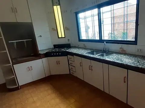 Casa en Venta en Olivos, USD 350.000