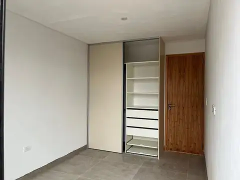 Casa en Venta en Mendoza, USD 300.000