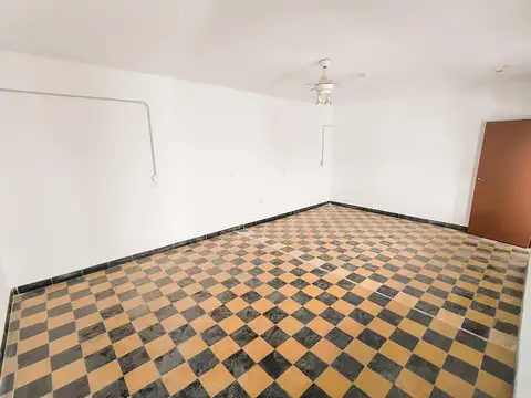 Casa en Alquiler al Este