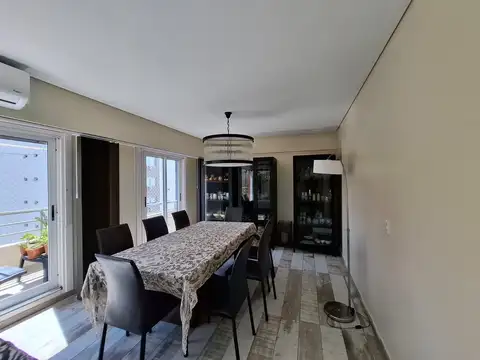 Departamento en Alquiler con 2 cocheras