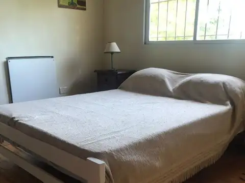 Casa en Alquiler Temporal con 4 cocheras