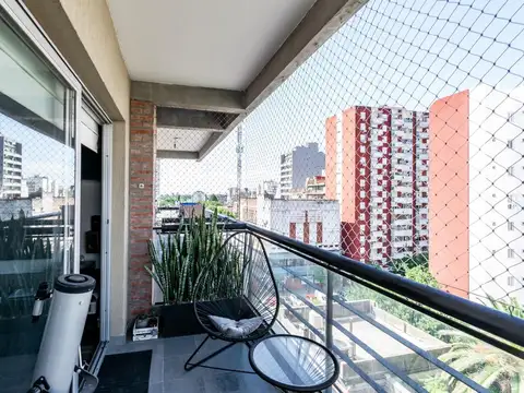Andonaegui 2400, Piso 7