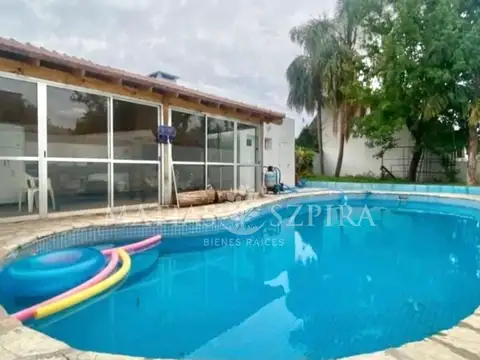 Depto Tipo Casa en Venta con 1 cocheras