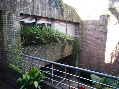 Presidente Lorenzo Batlle 2600