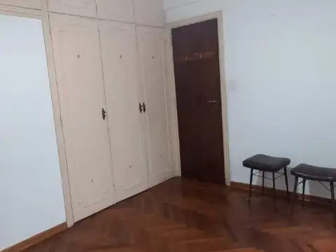 PISO, MUY LUMINOSO , EDIFICIO RACIONALISTA