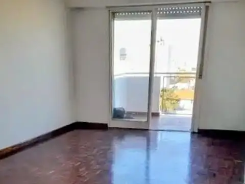 Avenida Juan De Garay 3800, Piso 6
