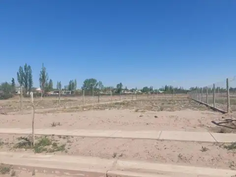 Terreno en Venta en Lunlunta, USD 20.000