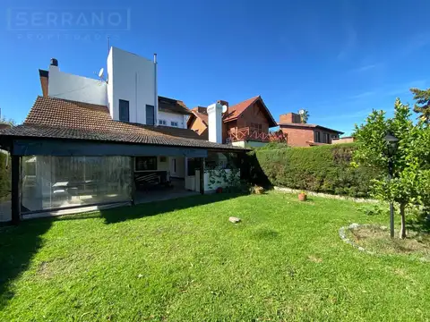 NOT. Venta. Casa 4 ambientes. Country Indio Cua Golf Club. Exaltacion de la Cruz. Apta credito Hipotecario