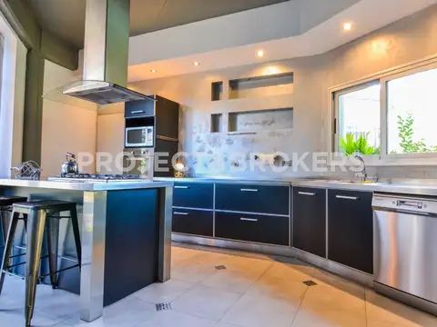 Casa en Venta en Los Pinguinos, USD 950.000