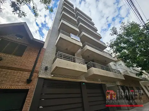 Departamento - Alquiler - Argentina, Capital Federal - TOMAS LEBRETON 5200