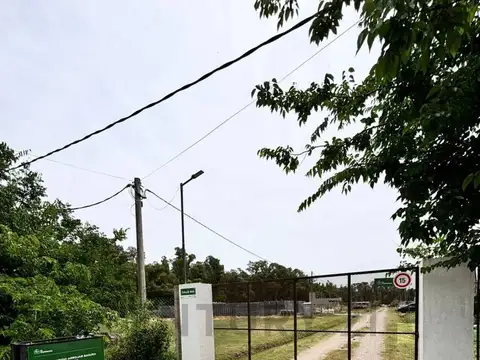 Lote en venta en City Bell