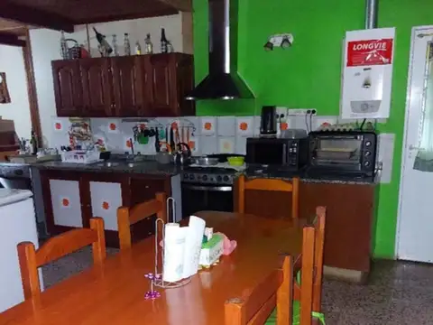 CASA EN NUEVA ESCOCIA, AMPLIA, JARDIN, BUENA UBICACION