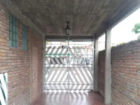 Depto Tipo Casa en Venta de 4 ambientes