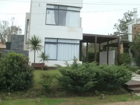 Casa en Alquiler Temporal de 4 dormitorios