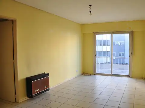 DEPARTAMENTO 3 AMBIENTES EXCELENTE ZONA DE OLIVOS A MEDIA CUADRA DE AVENIDA MAIPU