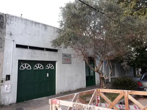 Depto Tipo Casa 5 ambientes con 3 baños