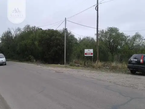 A.v. Dos Venados esquina Rufin