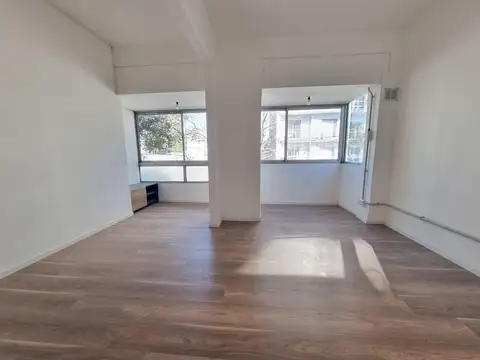 Casa en venta de dos dormitorios Urquiza 4100