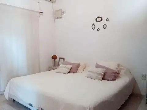 Casa 2 ambientes con 1 baño