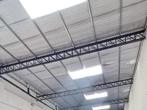 Galpon en Alquiler 40 años